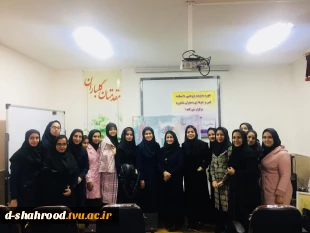 کارگاه آموزشی یک روزه نقاشی با تکنیک اکریلیک 2