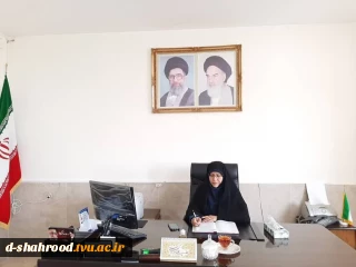 پیام تبریک خانم دکتر محمدی پناه ریاست محترم دانشکده فنی وحرفه ای دختران شاهرود به مناسبت روز کارمند