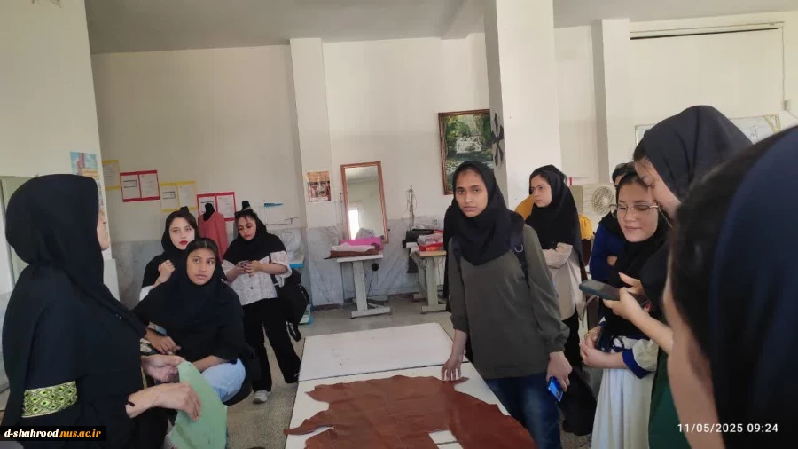بازدید علمی دانشجویان دانشکده ملی مهارت دختران شاهرود 9