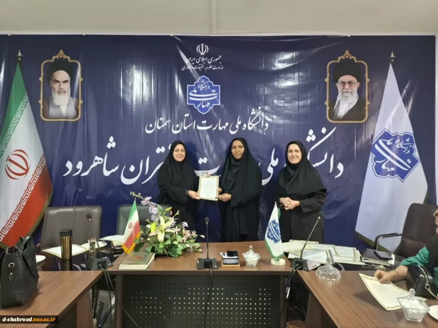 گرامیداشت روز معلم و پاسداشت مقام شامخ استاد در دانشکده ملی مهارت دختران شاهرود 14