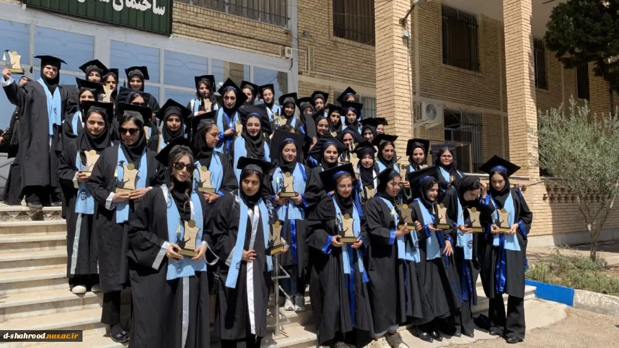 برگزاری جشن فارغ‌التحصیلی 3
