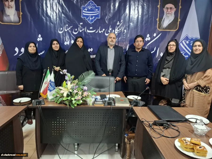 بازدید سرپرست دانشگاه ملی مهارت استان سمنان از دانشکده ملی مهارت دختران شاهرود 3
