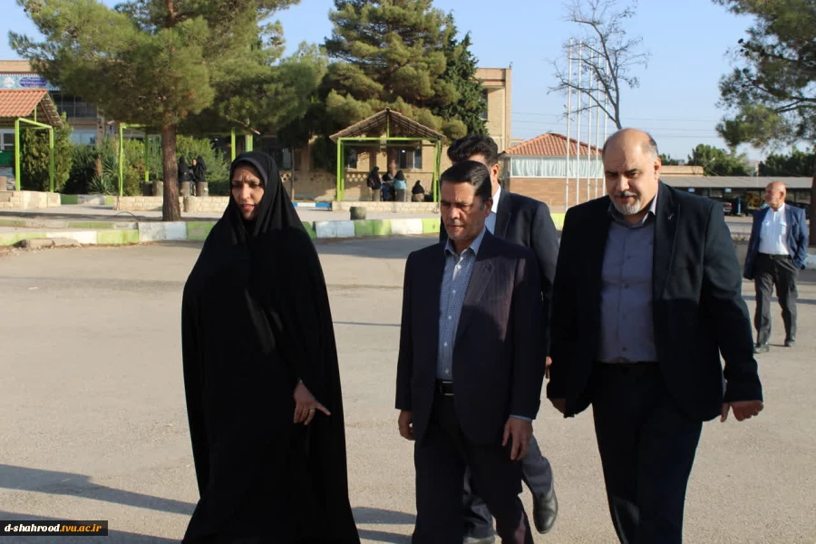 بازدید نماینده شاهرود و میامی در مجلس شورای اسلامی از دانشکده ملی مهارت دختران شاهرود 6