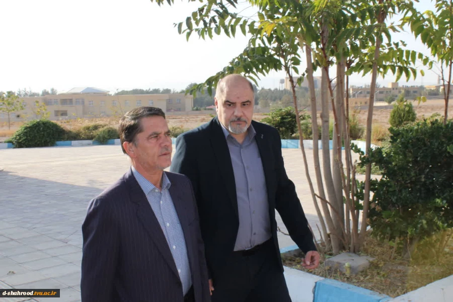 بازدید نماینده شاهرود و میامی در مجلس شورای اسلامی از دانشکده ملی مهارت دختران شاهرود 9