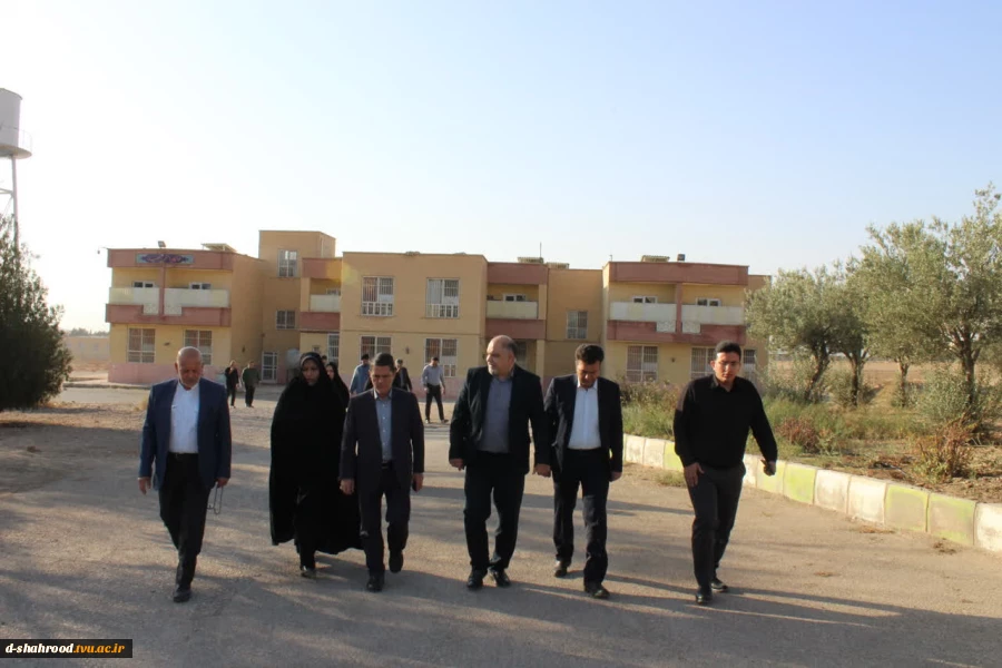 بازدید نماینده شاهرود و میامی در مجلس شورای اسلامی از دانشکده ملی مهارت دختران شاهرود 10