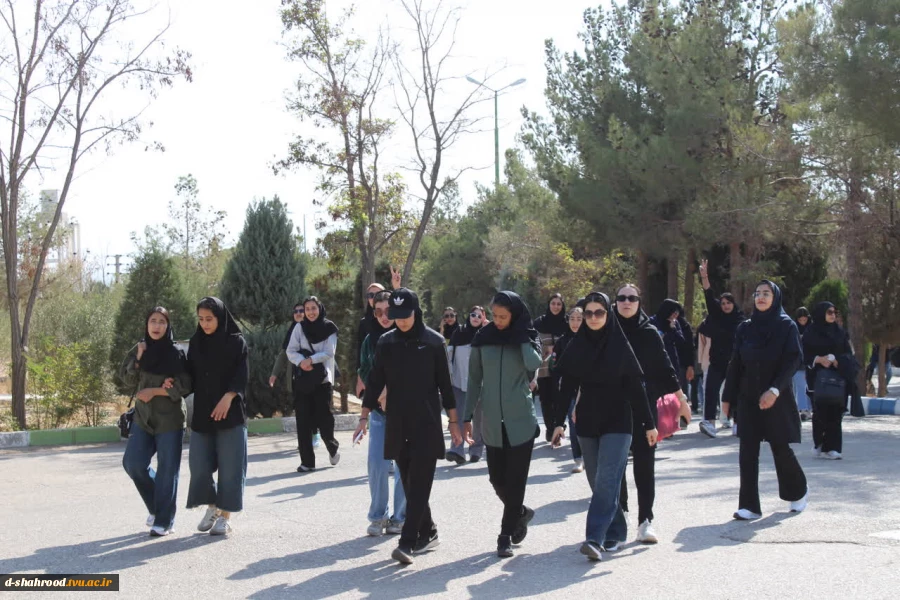 برگزاری مسابقات بومی، محلی و همگانی به مناسبت گرامیداشت هفته تربیت بدنی و علوم ورزشی در دانشکده ملی مهارت دختران شاهرود 10