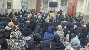 برگزاری جلسه توجیهی دانشجویان خوابگاهی همزمان با جشن ولادت حضرت زینب (س) در خوابگاه خضراء 2