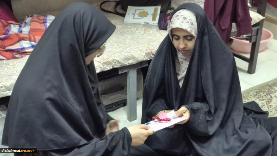 اول سال تحصیلی رو با یه خوش‌آمد خودمونی تو خوابگاه  دختران خضرا شروع کردیم 5