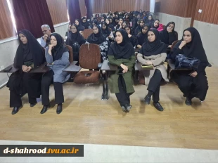 برگزاری جلسه توجیهی دانشجویان جدید الورود گروه برق و کامپیوتر  ورودی مهر ۱۴۰۴  دانشکده ملی مهارت دختران شاهرود  8