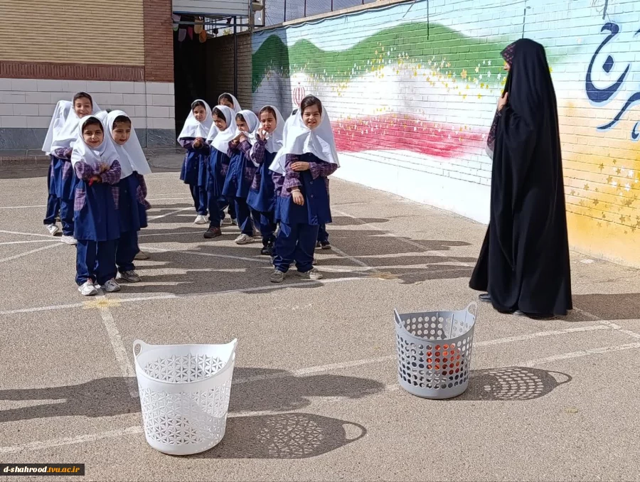 معاونت جهادی با همکاری معاونت تربیت‌بدنی بسیج دانشجویی، به مناسبت روز دانش‌آموز برگزار کرد: 4