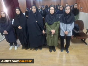 برگزاری جلسه توجیهی دانشجویان جدید الورود گروه علوم انسانی ( تربیت بدنی ،تربیت کودک و حسابداری )  ورودی مهر ۱۴۰۴  دانشکده ملی مهارت دختران شاهرود  8