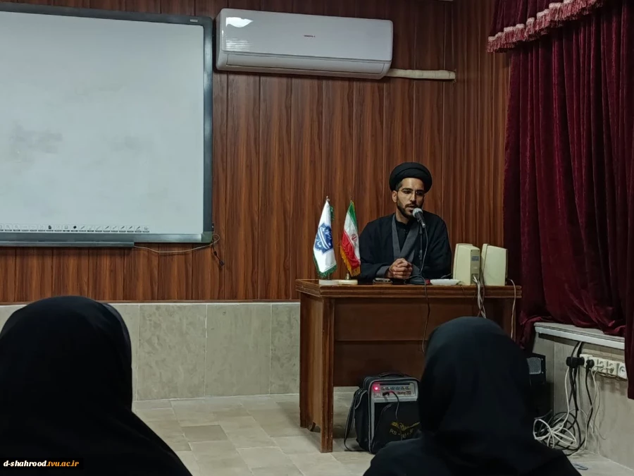 جلسه تبیین استکبارستیزی 4