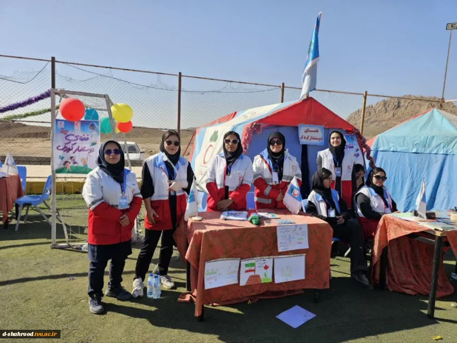 حضور خانم زهرا ربانی دبیر کانون هلال احمر دانشکده در نشست دبیران کانون های چهارگانه دانشجویی استان سمنان 4