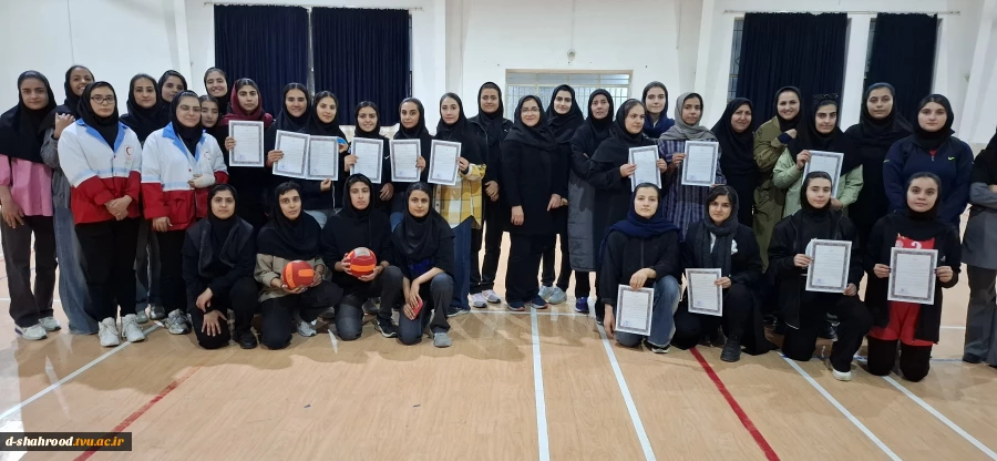 کسب مقام قهرمانی تیم دانشجویان دانشکده ملی مهارت دختران شاهرود در مسابقات داژبال دستگاه‌های اجرایی شهرستان 7