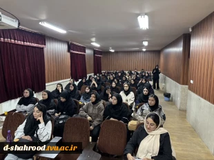 برگزاری کارگاه ارگونومی و ایمنی در محیط کار به مناسبت هفته جهانی کارآفرینی 7