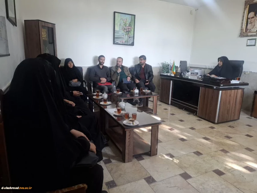 برگزاری جلسه هماهنگی یادواره شهید گمنام دانشکده همزمان با سالروز شهادت حضرت فاطمه زهرا (س) 4