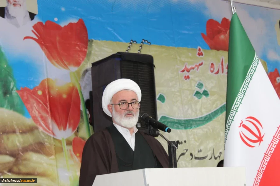 برگزاری یادواره شهید گمنام و مراسم شهادت حضرت فاطمه زهرا (س) در دانشکده ملی مهارت دختران شاهرود 12