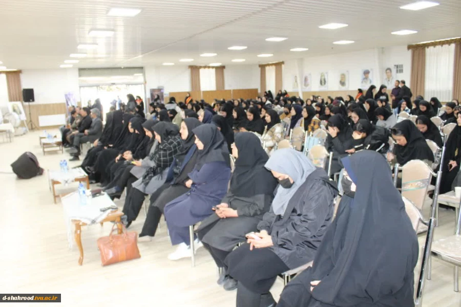 برگزاری یادواره شهید گمنام و مراسم شهادت حضرت فاطمه زهرا (س) در دانشکده ملی مهارت دختران شاهرود 15