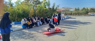" کارگاه آموزشی و عملی چگونگی برخورد با فرد مصدوم و حادثه دیده جهت جلوگیری از آسیب دیدگی بیشتر و حفظ سلامتی فرد" 5