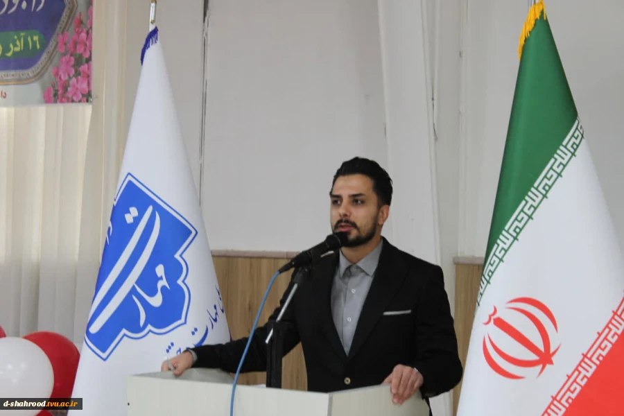 برگزاری مراسم گرامیداشت ۱۶ آذر روز دانشجو در دانشکده ملی مهارت دختران شاهرود 5