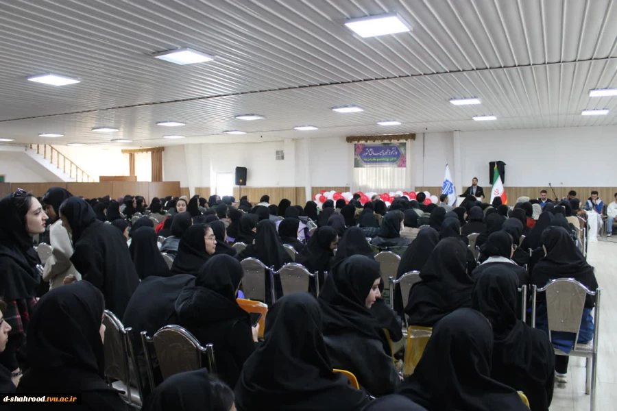 برگزاری مراسم گرامیداشت ۱۶ آذر روز دانشجو در دانشکده ملی مهارت دختران شاهرود 7