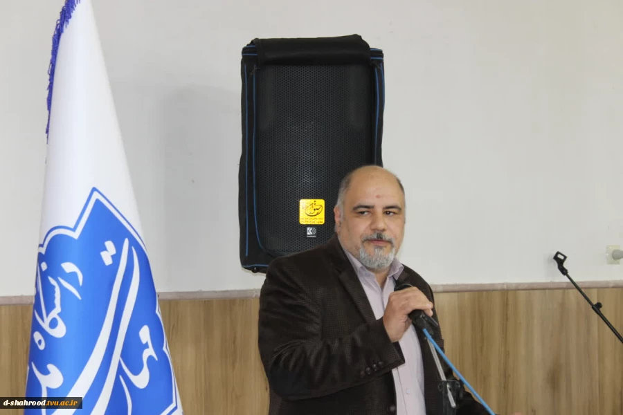 برگزاری مراسم گرامیداشت ۱۶ آذر روز دانشجو در دانشکده ملی مهارت دختران شاهرود 11