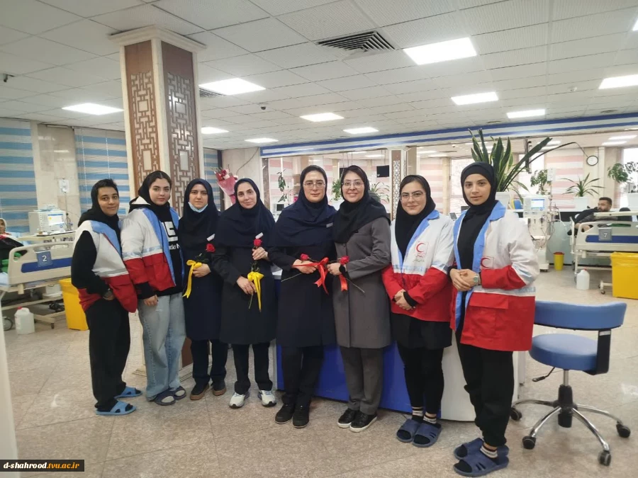 حضور اعضای کانون هلال احمر و کانون همیاران سلامت دانشکده ملی مهارت دختران شاهرود در مرکز درمانگاهی تخصصی همودیالیز رضویان 7