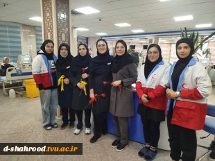حضور اعضای کانون هلال احمر و کانون همیاران سلامت دانشکده ملی مهارت دختران شاهرود در مرکز درمانگاهی تخصصی همودیالیز رضویان 8