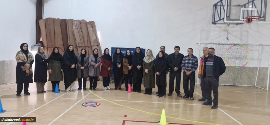 مسابقه ورزشی کارکنان دانشکده ملی مهارت دختران شاهرود به مناسبت ولادت حضرت فاطمه زهرا (س) 4