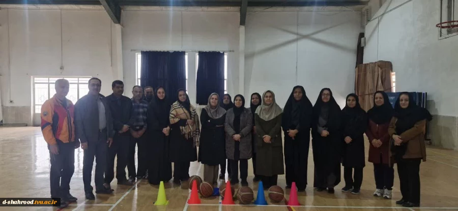مسابقه ورزشی کارکنان دانشکده ملی مهارت دختران شاهرود به مناسبت ولادت حضرت فاطمه زهرا (س) 5