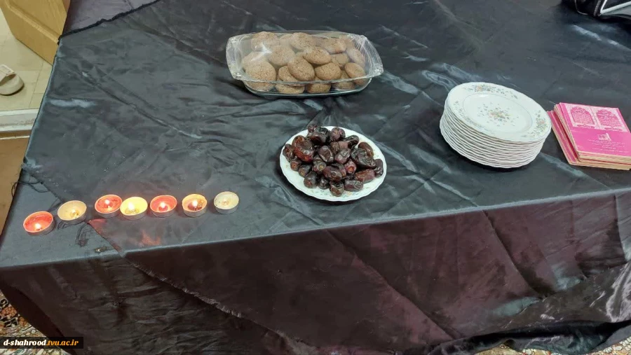 برگزاری مراسم قرائت زیارت عاشورا به مناسبت شهادت حضرت امام هادی(ع) 3