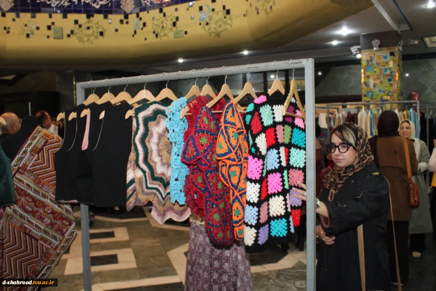 حضور دانشجویان دانشکده ملی مهارت دختران شاهرود در نخستین رویداد ملی «جلیقه ایرانی» 4
