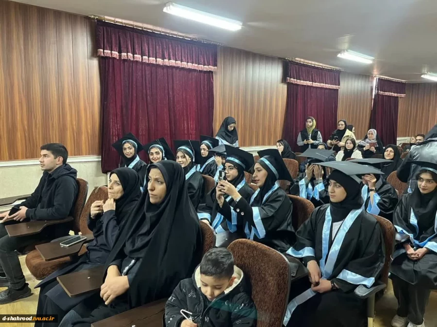 برگزاری جشن فارغ‌التحصیلی دانشجویان دانشکده ملی مهارت دختران شاهرود 38