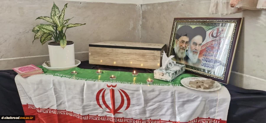 برگزاری مراسم شهادت حضرت آیت‌الله سید علی خامنه‌ای و بیعت با رهبر جدید انقلاب توسط دانشگاهیان دانشکده ملی مهارت دختران شاهرود  9