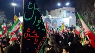حضور حماسی دانشگاهیان دانشکده ملی مهارت دختران شاهرود در مراسم وداع با شهدای شهرستان شاهرود 4