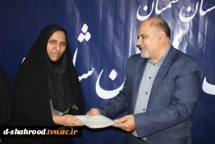 جلسه شورای اداری وتجلیل از همکاران در اغاز سال جدید  5
