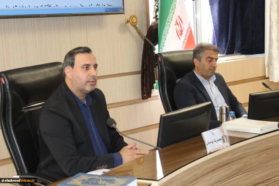 دیدار رئیس دانشگاه مملی مهارت استان سمنان با اعضای شورای اسلامی شهر شاهرودو تاکید بر ضرورت توسعه مهارت اموزی در دانشکده دختران 3