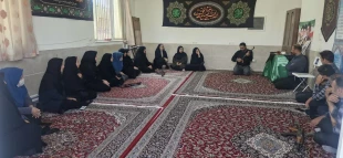  برگزاری نخستین جلسه آموزش سلاح ویژه کارکنان دانشکده ملی مهارت دختران شاهرود  نخستین جلسه آموزش سلاح ویژه کارکنان دانشکده ملی مهارت دختران شاهرود با همکاری بسیج ادارات شهرستان شاهرود و به همت پایگاه مقاومت بسیج کارمندان کوثر، با حضور دکتر علی‌یی، رئیس دان