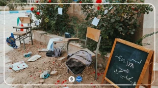 فضاسازی یادمان ۱۶۸# دانش آموز مدرسه شجره طیبه میناب در محیط دانشکده 


 2