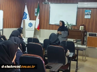 برگزاری جلسات توجیهی پروژه دانشجویان در ترم ۰۵۱ حوزه پژوهش معاونت آموزش و پژوهش آموزشکده دختران شاهرود با هدف آشنایی دانشجویان با فرآیند انجام پروژه، ضوابط و مراحل مربوط به انتخاب، اجرا، ارائه و دفاع از پروژه، جلسات توجیهی پروژه ترم ۰۵۱ را برای سه گروه آم